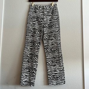 Zebra flare canvas pants